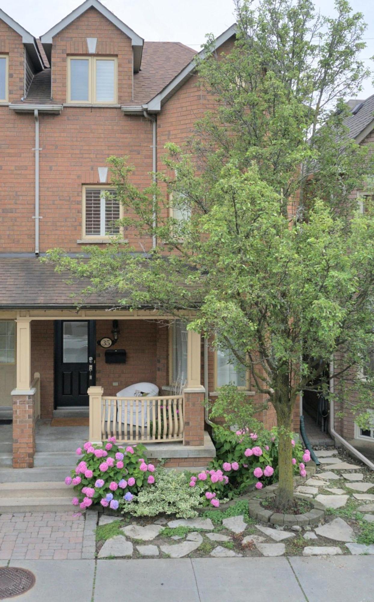 Welcome Home! Acores Bed & Breakfast Toronto Ngoại thất bức ảnh